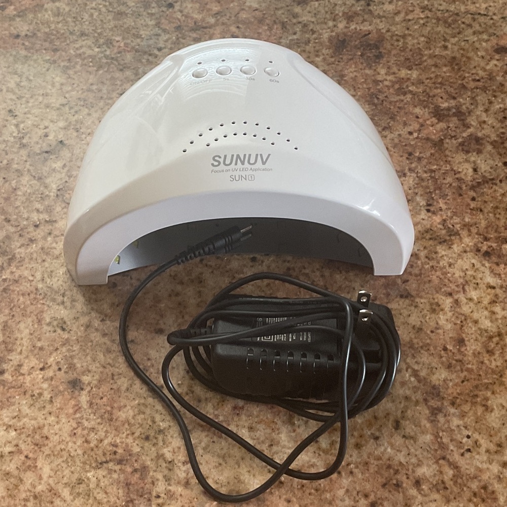 SUNUV SUN9 White LED UV Nail Lamp EUC